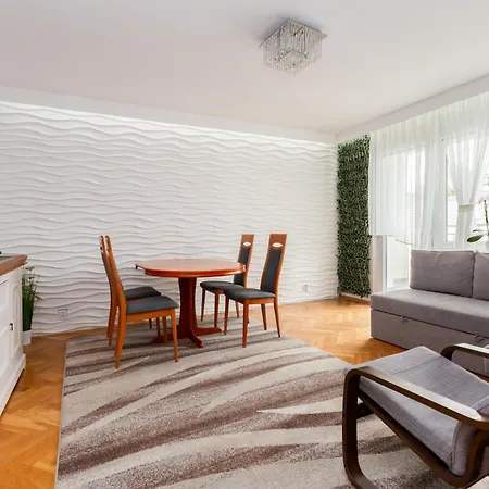 Seaside With The View By Bookinghost