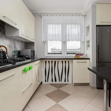 Seaside With The View By Bookinghost