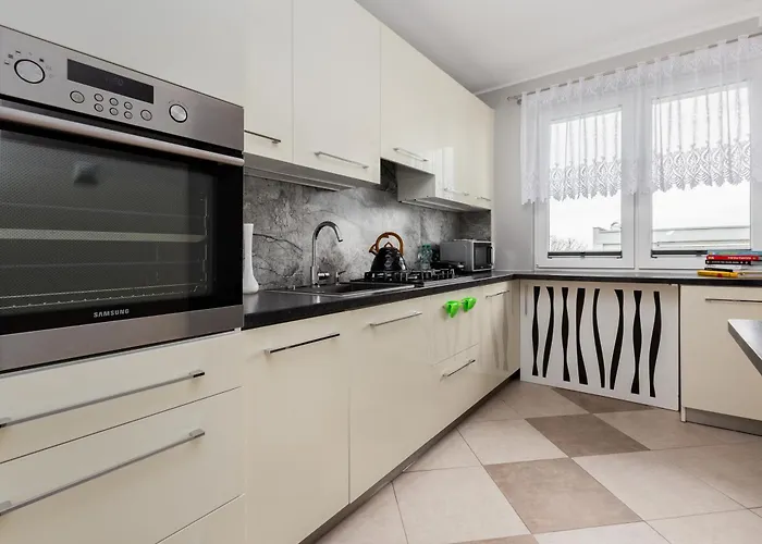 Апартаменты Seaside With The View By Bookinghost *