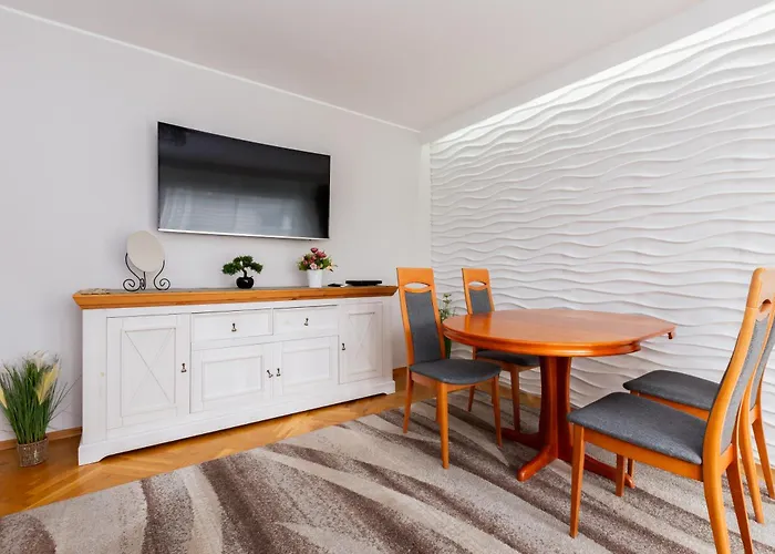 شقة Seaside With The View By Bookinghost