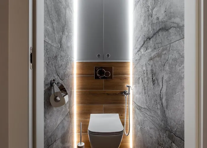 Апартаменты Seaside With The View By Bookinghost